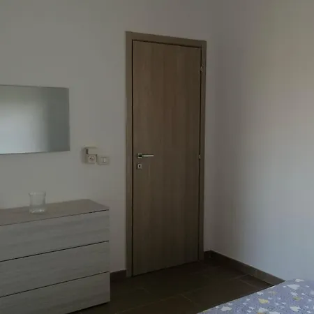 Apartmán Trilocale Al Mare Carrao